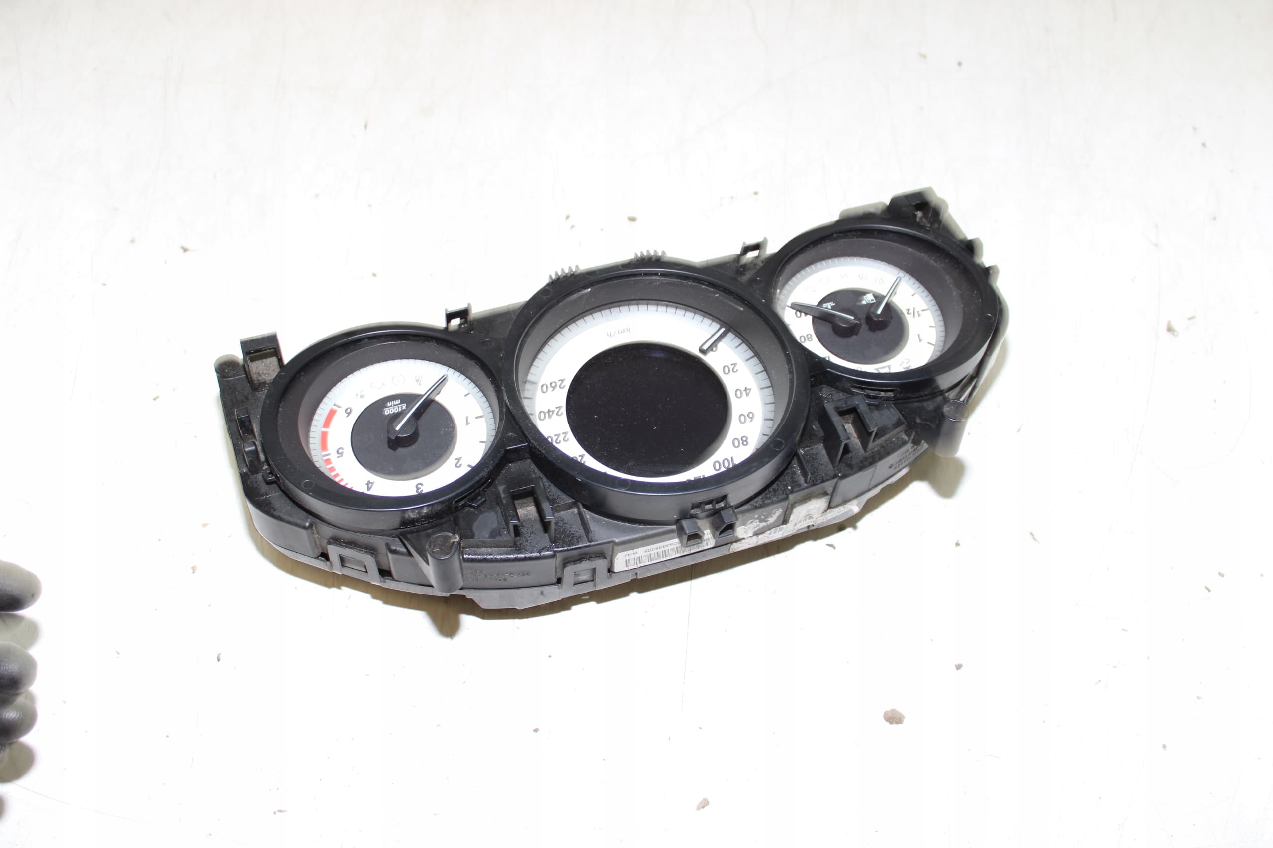 Mercedes-Benz E-Klasse W212 Screen Kombiinstrument Tacho - Thumbnail 4