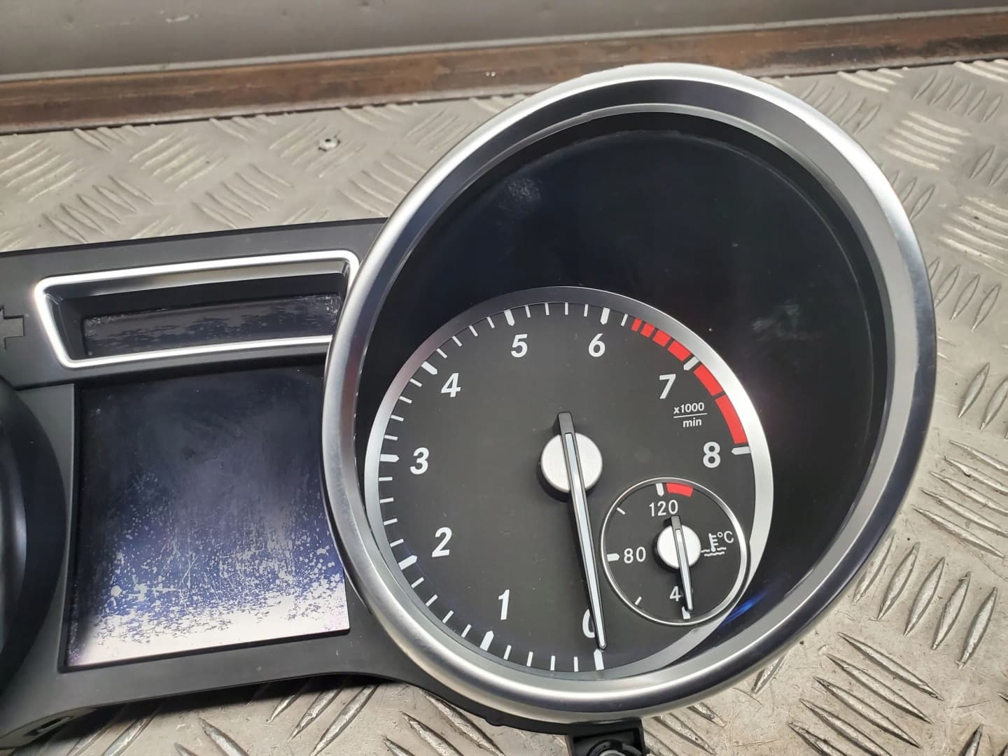 Mercedes-Benz GL-Klasse W166 A1669006910 Screen Kombiinstrument Tacho - Thumbnail 5